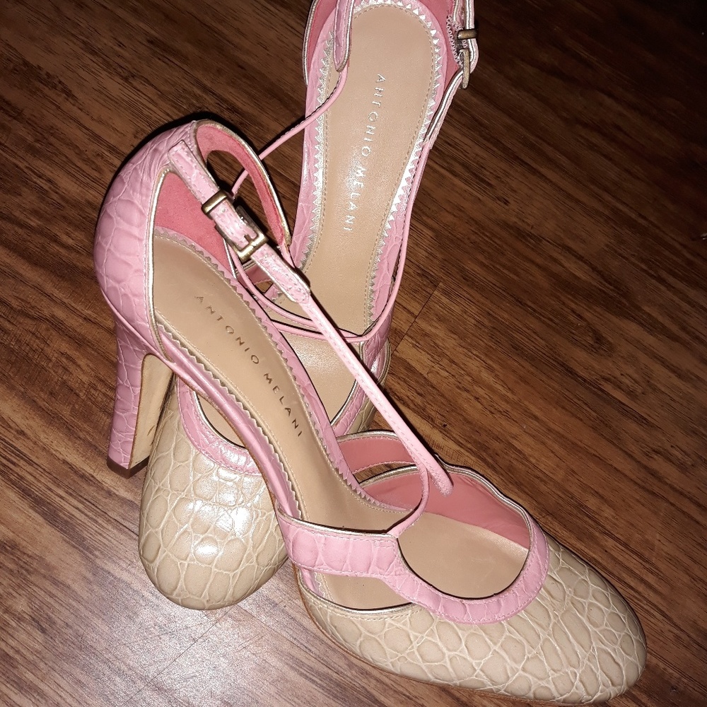 Antonio Melani heels Size 9